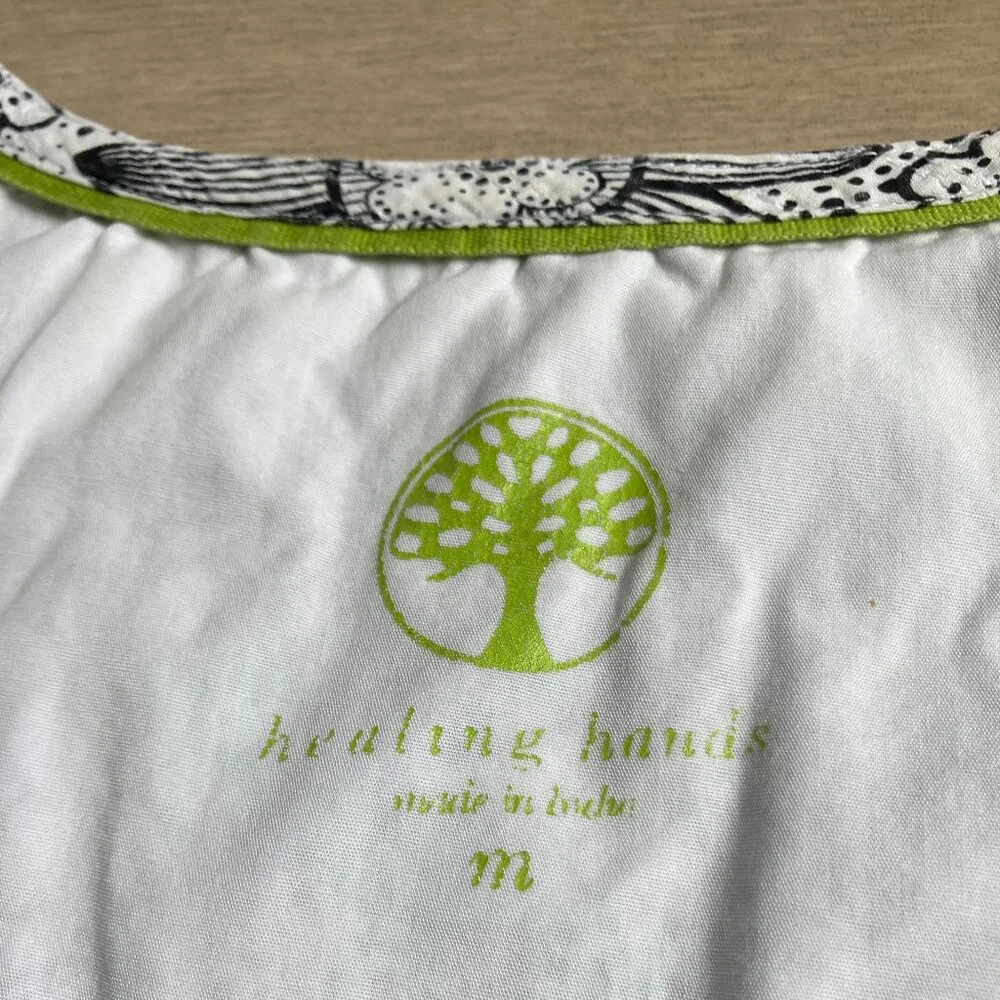 Healing Hands top - Picture 3 of 6